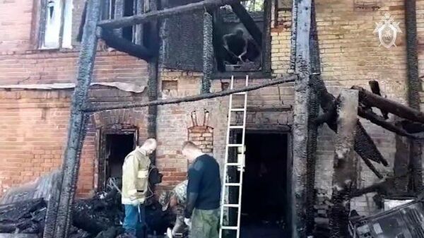 Последствия пожара в Пермском крае, где погибли 4 человека