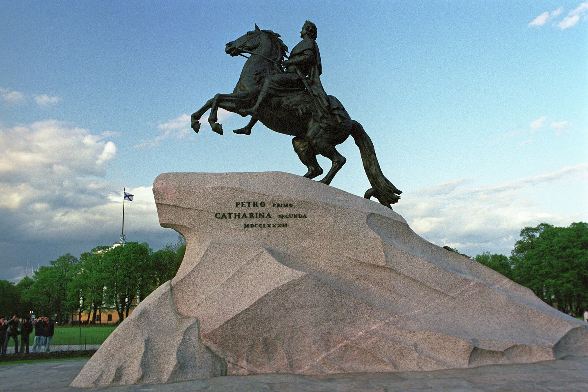 Памятник Петру I (Медный всадник) на Сенатской площади  - РИА Новости, 1920, 08.06.2021