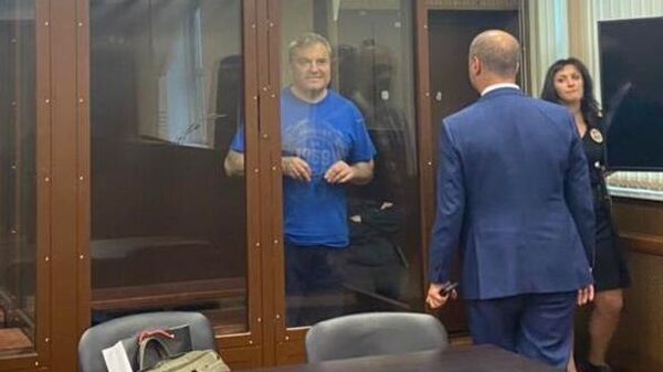 Бывший генеральный директор лизинговой компании Трансфин-М Дмитрий Зотов, подозреваемый в мошенничестве, на заседании Тверского районного суда