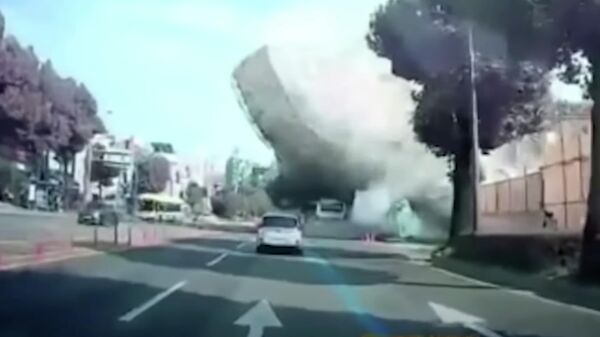 Обрушение здания в Южной Корее. Кадр видео