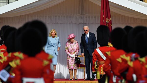Елизавета II приняла президента США Джо Байдена с супругой в Виндзорском замке