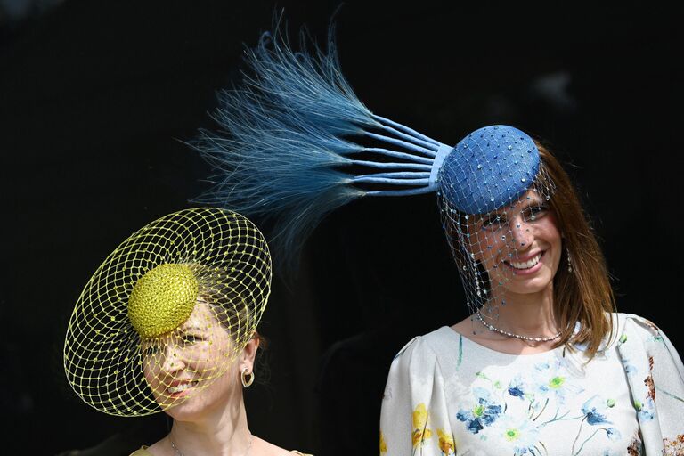 Посетительницы королевских скачек Royal Ascot