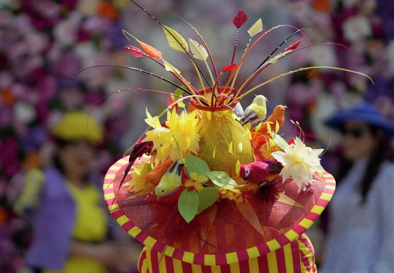 Посетительница королевских скачек Royal Ascot