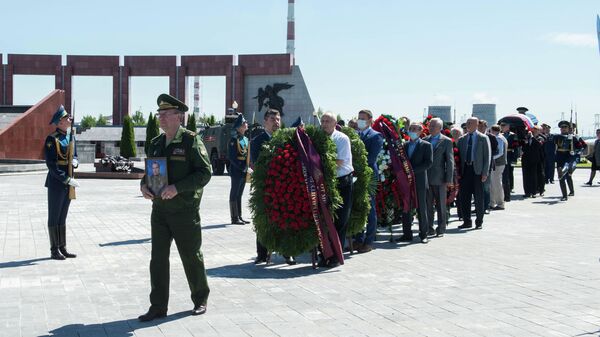 Церемония прощания с космонавтом Владимиром Шаталовым