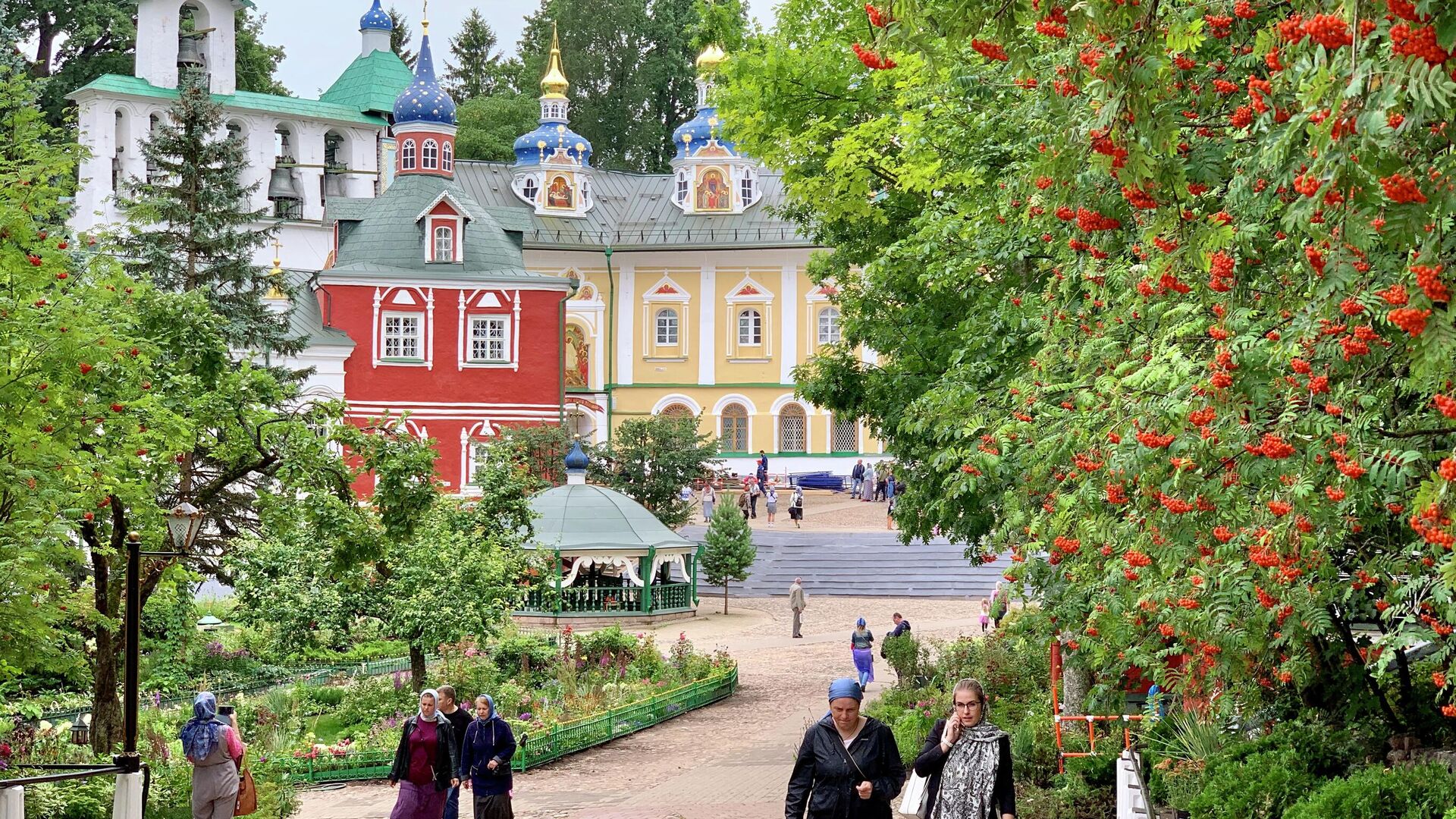 Псково-Печерский монастырь - РИА Новости, 1920, 20.06.2021