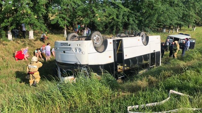 На месте ДТП с участием автобуса в Краснодарском крае