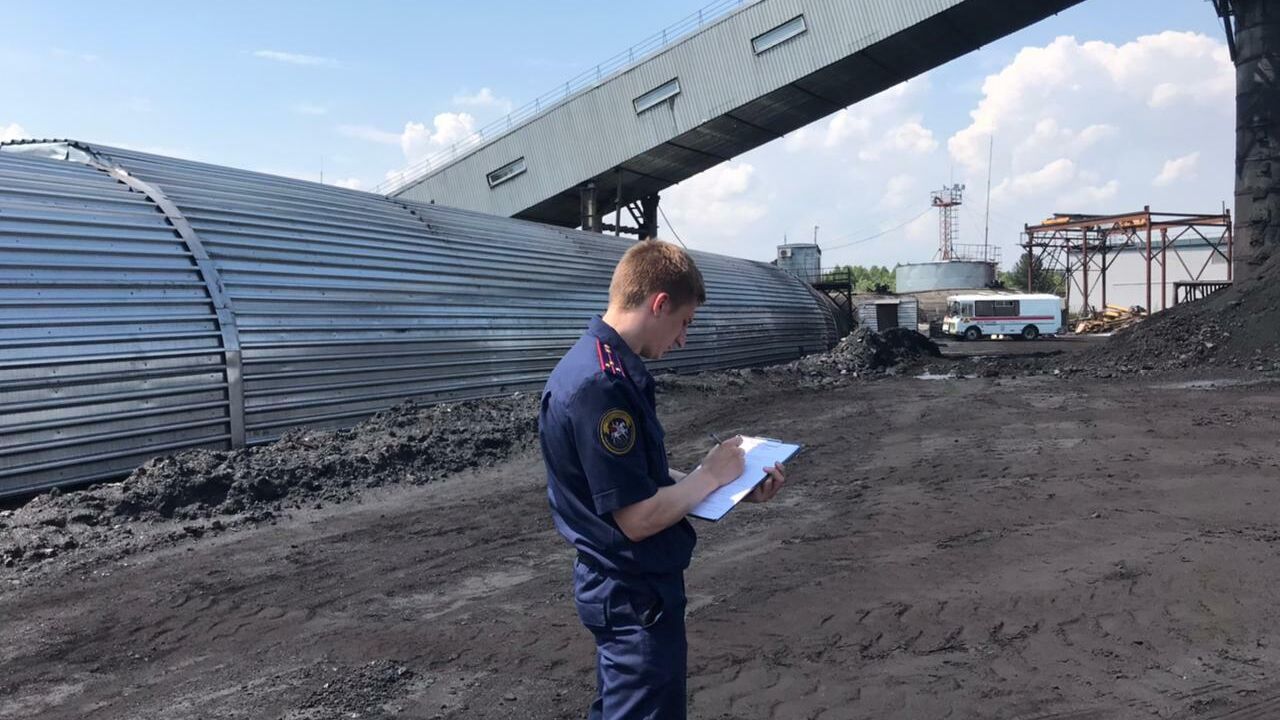 На угольном разрезе на Сахалине обрушилась порода - РИА Новости, 10.07.2021