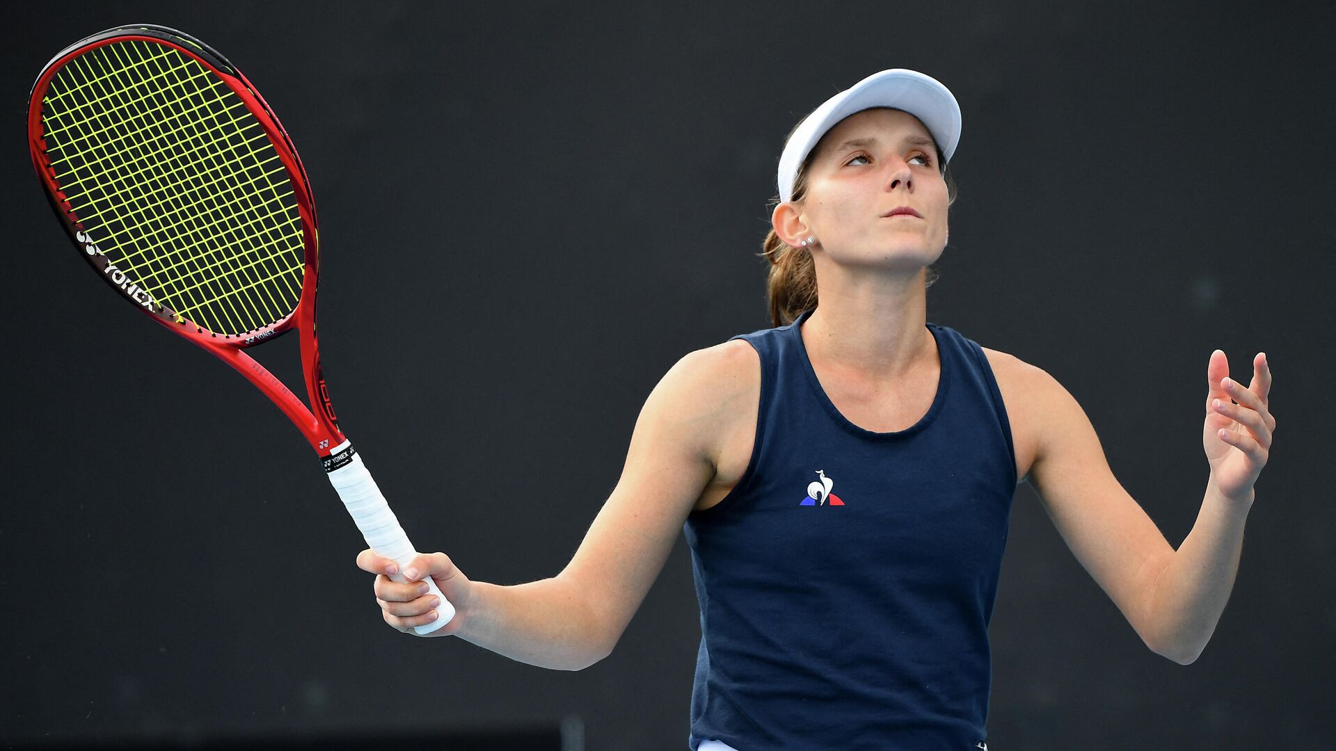 Russia's Varvara Gracheva reacts during her Yarra Valley Classic women's singles tennis match against Czech Republic's Marketa Vondrousova in Melbourne on February 1, 2021. (Photo by William WEST / AFP) / -- IMAGE RESTRICTED TO EDITORIAL USE - STRICTLY NO COMMERCIAL USE -- - РИА Новости, 1920, 20.06.2021