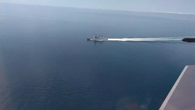 Кадры с воздуха британского эсминца, нарушившего границу у побережья Крыма - РИА Новости, 1920, 23.06.2021