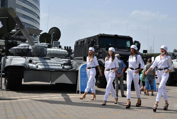На 10-й Международной выставке вооружения и военной техники MILEX–2021 в Минске