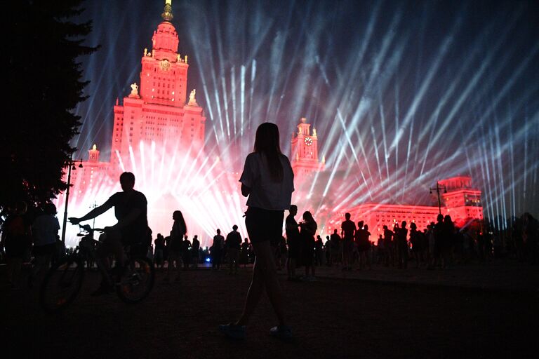 Акция Лучи Победы в Москве