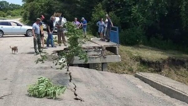 Обрушение моста между Кугуками и Борисовкой в Приморском крае