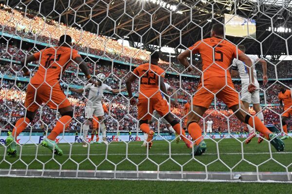 Игровой момент матча Нидерланды - Чехия