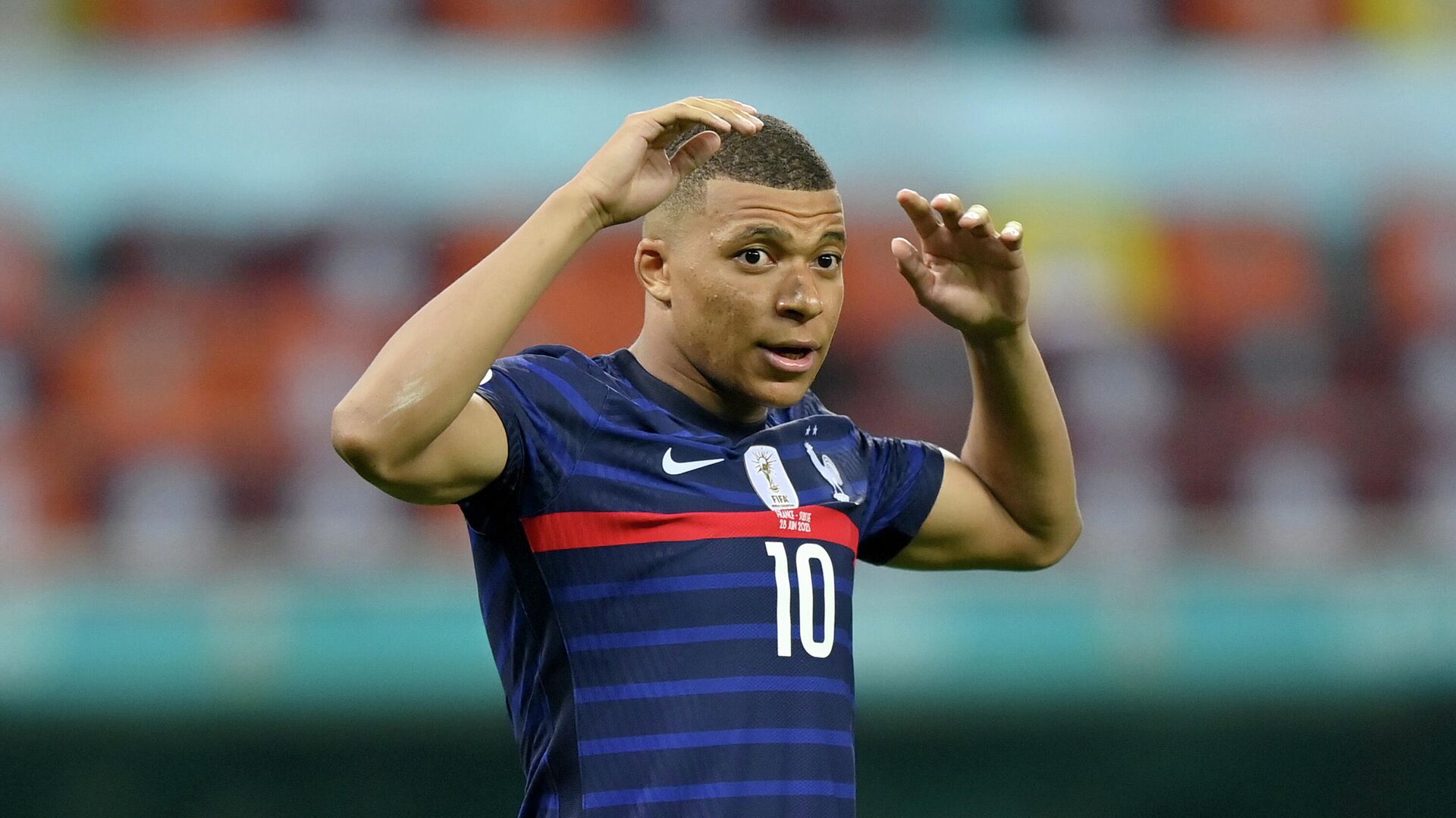 Называли "обезьяной": Мбаппе шокировал готовностью уйти из сборной Франции - РИА Новости Спорт, 05.10.2021