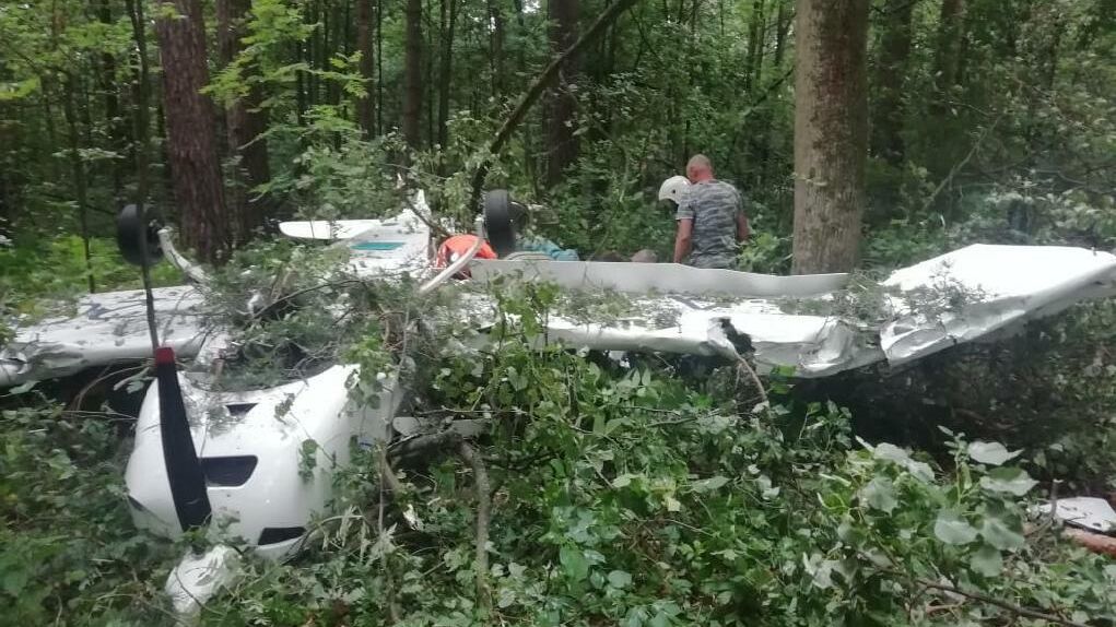 На месте аварийной посадки легкомоторного самолета в Московской области - РИА Новости, 1920, 30.06.2021