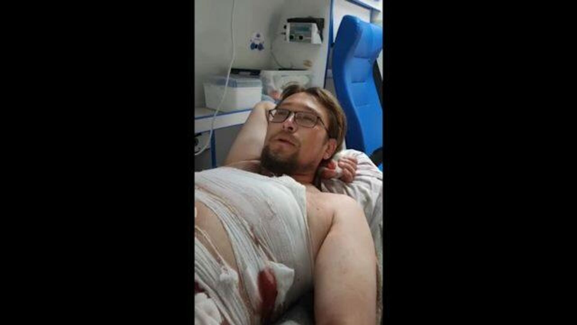Раненый активист рассказал о нападении после обращения к Путину на прямой линии - РИА Новости, 1920, 01.07.2021