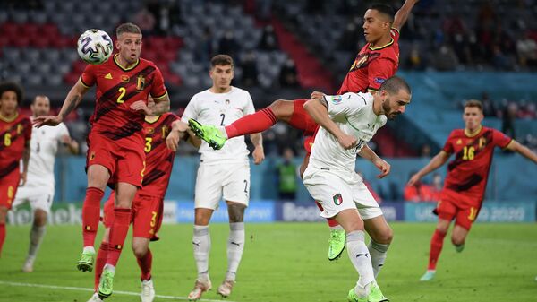 Игровой момент матча Бельгия - Италия