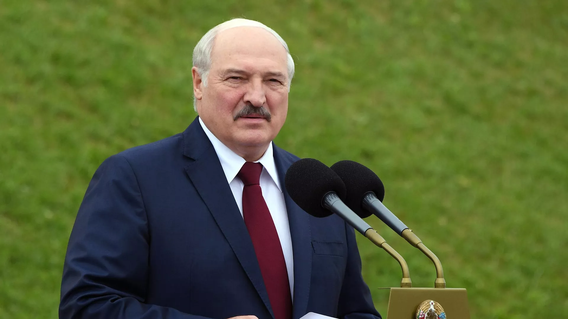 Президент Белоруссии Александр Лукашенко выступает на торжественном митинге, посвященном Дню независимости Белоруссии - РИА Новости, 1920, 21.07.2021