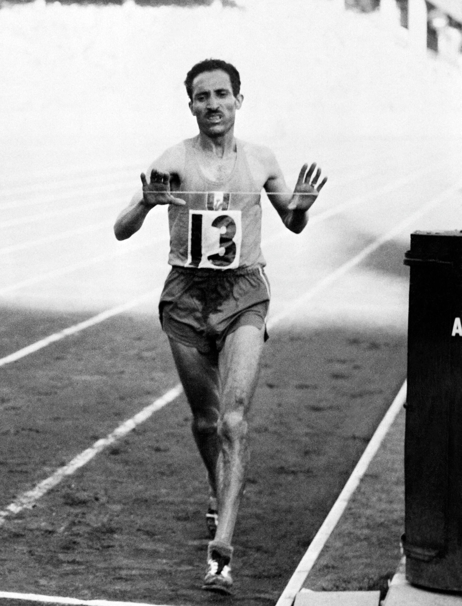 Чемпион Олимпийских игр 1956 года Ален Мимун - РИА Новости, 1920, 05.07.2021