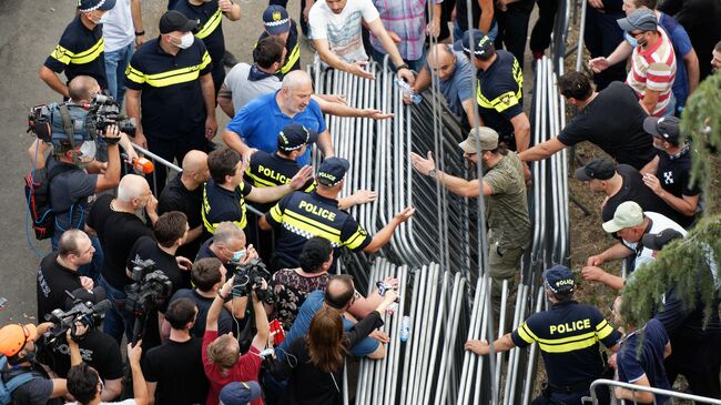 Акция протеста против ЛГБТ в Тбилиси