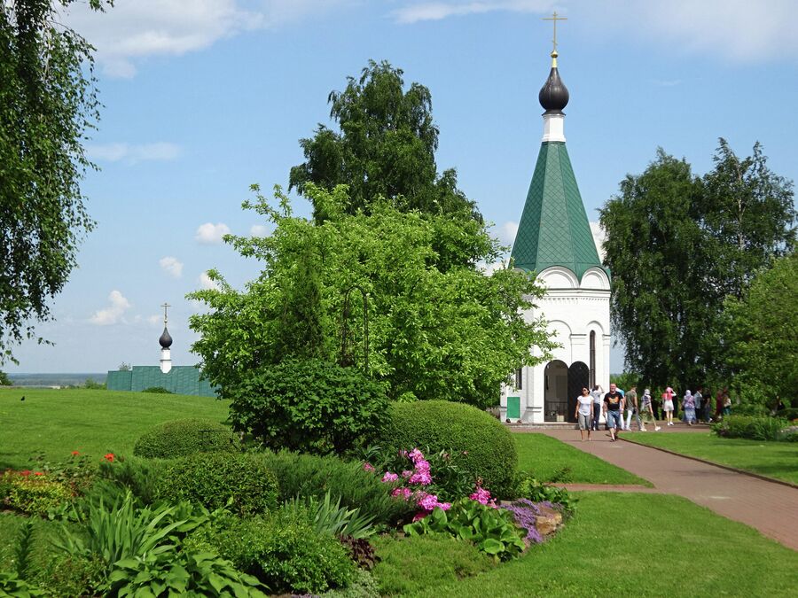 Спасо-Преображенский монастырь, костница