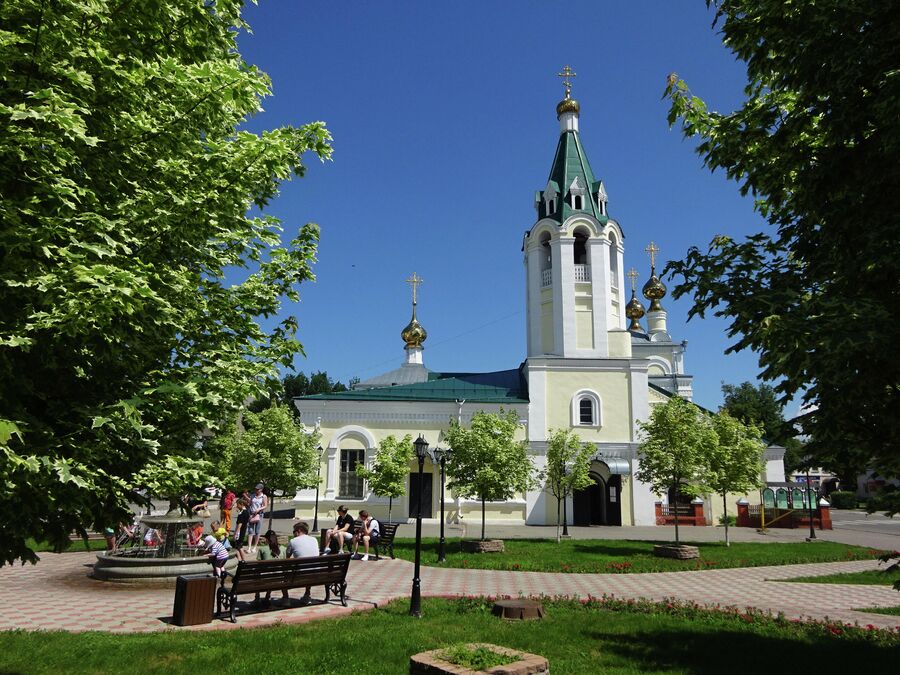 Вознесенская церковь и Вознесенская площадь