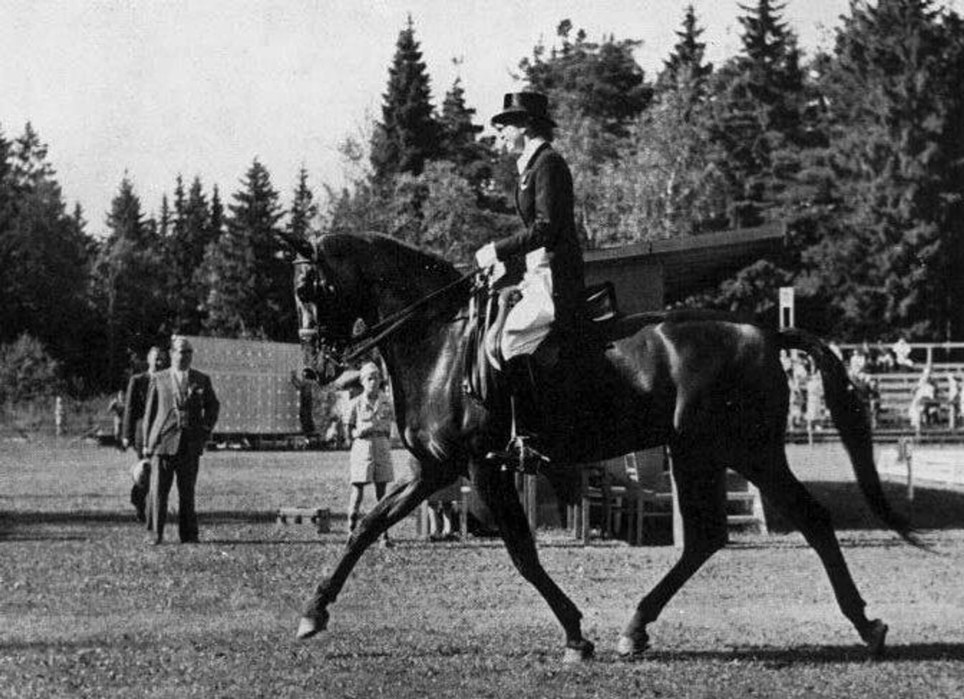 Лиз Хартель на Олимпийских играх 1952 года - РИА Новости, 1920, 05.07.2021