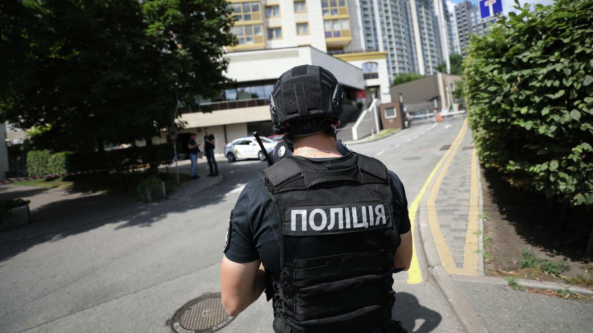 Сотрудник полиции Украины в Киеве. 7 июля 2021 - РИА Новости, 1920, 02.09.2021