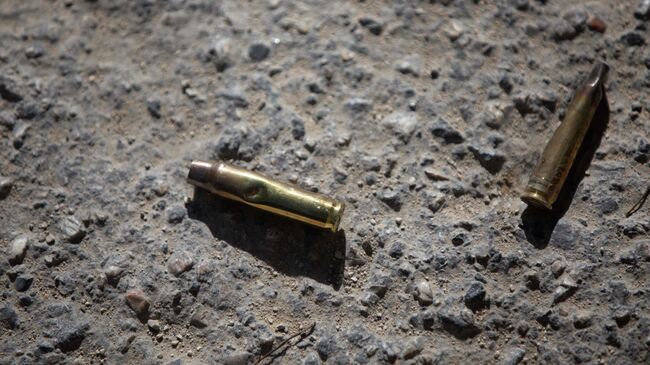 Гильзы возле резиденции покойного президента Гаити Жовенеля Моиса в Порт-о-Пренсе, Гаити