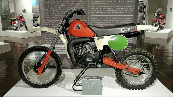 Выставка мотоциклов Два колеса в музее Суздальского кремля