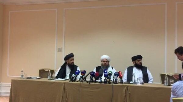 Делегация талибов проводит пресс-конференцию в Москве