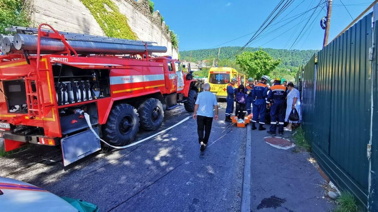 Число госпитализированных после ДТП с автобусом в Сочи выросло до 13 - РИА  Новости, 09.07.2021