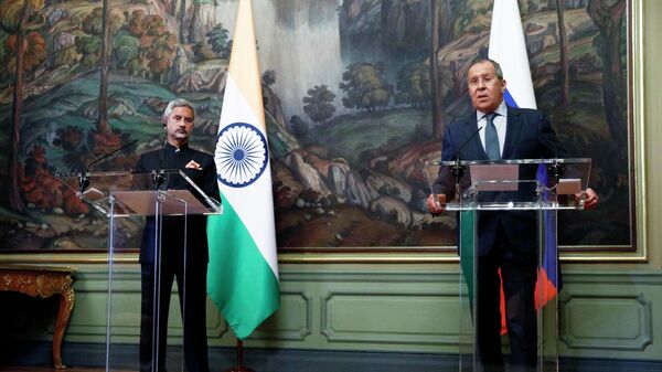 Министр иностранных дел РФ Сергей Лавров и министр иностранных дел Республики Индии Субраманиян Джайшанкар