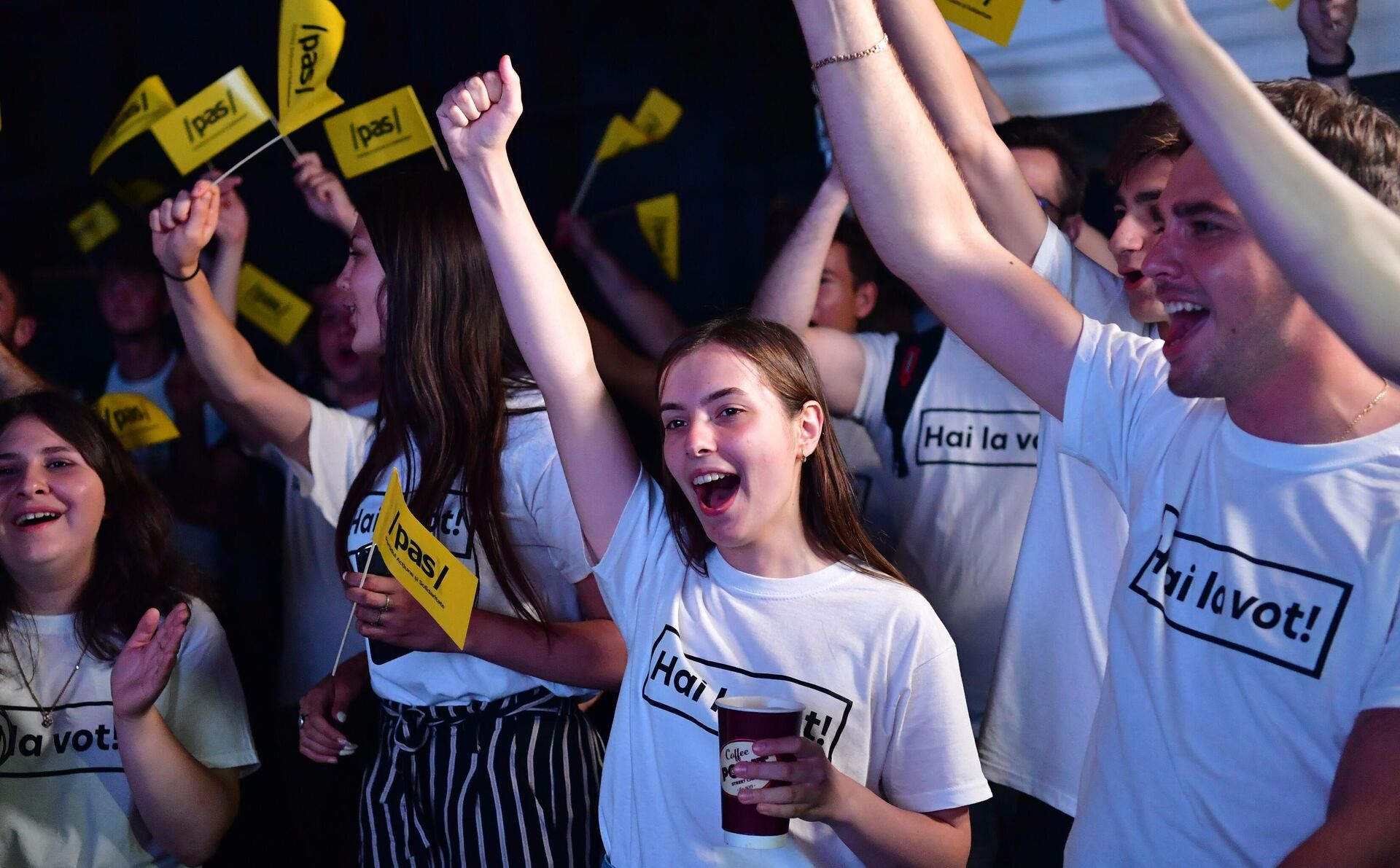 Досрочные парламентские выборы в Молдавии Досрочные парламентские выборы в Молдавии - РИА Новости, 1920, 12.07.2021