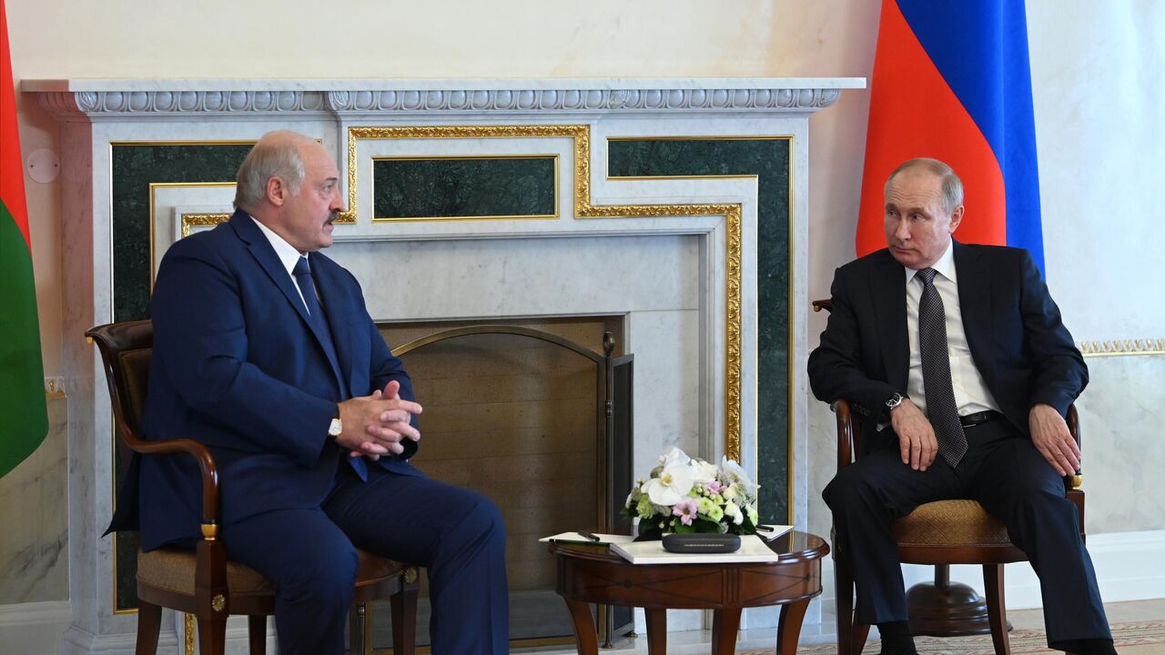 В Петербурге началась встреча Путина и Лукашенко
