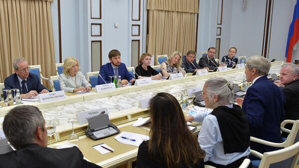 Встреча спецпредставителя президента РФ по вопросам климата Руслана Эдельгериева и спецпредставителя президента США по вопросом климата Джона Керри