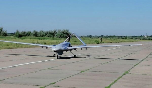 Турецкий ударный беспилотник Bayraktar TB2, полученный Украиной Турецкий ударный беспилотник Bayraktar TB2, полученный Украиной