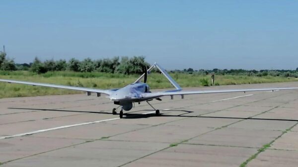 Украинские военные показали первое применение дрона Bayraktar в Донбассе 
