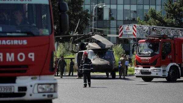 Вертолет ВВС США, аварийно приземлившийся в центре Бухареста