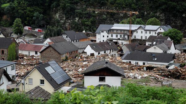 Разрушенные здания на пострадавшей от наводнения территории после проливных дождей в Шульде, Германия