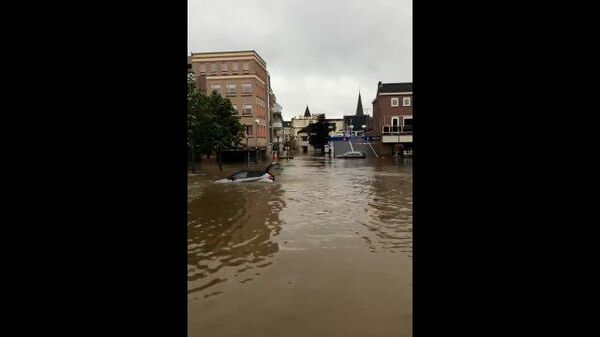 Кадры потопа в Нидерландах