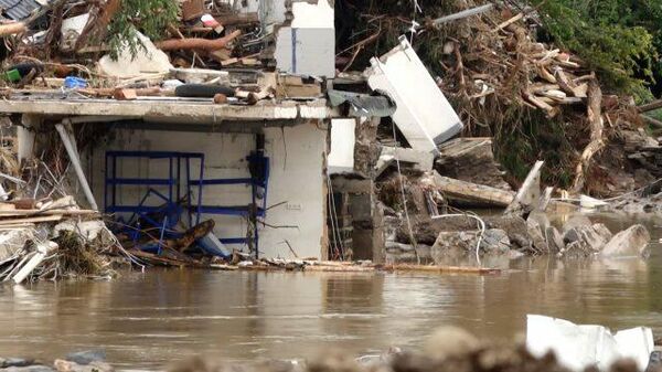 Германия после наводнения: кадры города Дернау 