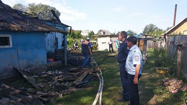 Тело ребенка обнаружено при тушении пожара в жилом доме, расположенном по улице Озёрной в селе Кабанкино Саракташского района Оренбургской области