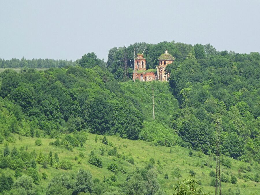 Покровская церковь в селе Болотское  