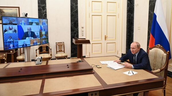 Президент РФ Владимир Путин в режиме видеоконференции проводит заседание Совета по стратегическому развитию и национальным проектам