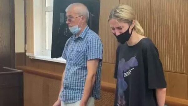 Валерия Башкирова рыдает на заседании суда 