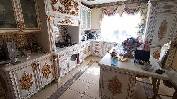 Кухня в доме главы ГИБДД по Ставропольскому краю Алексея Сафонова