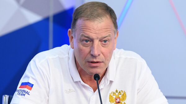 Главный тренер женской сборной России по гандболу Алексей Алексеев