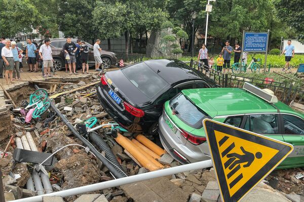 Последствия наводнения в Чжэнчжоу, Китай