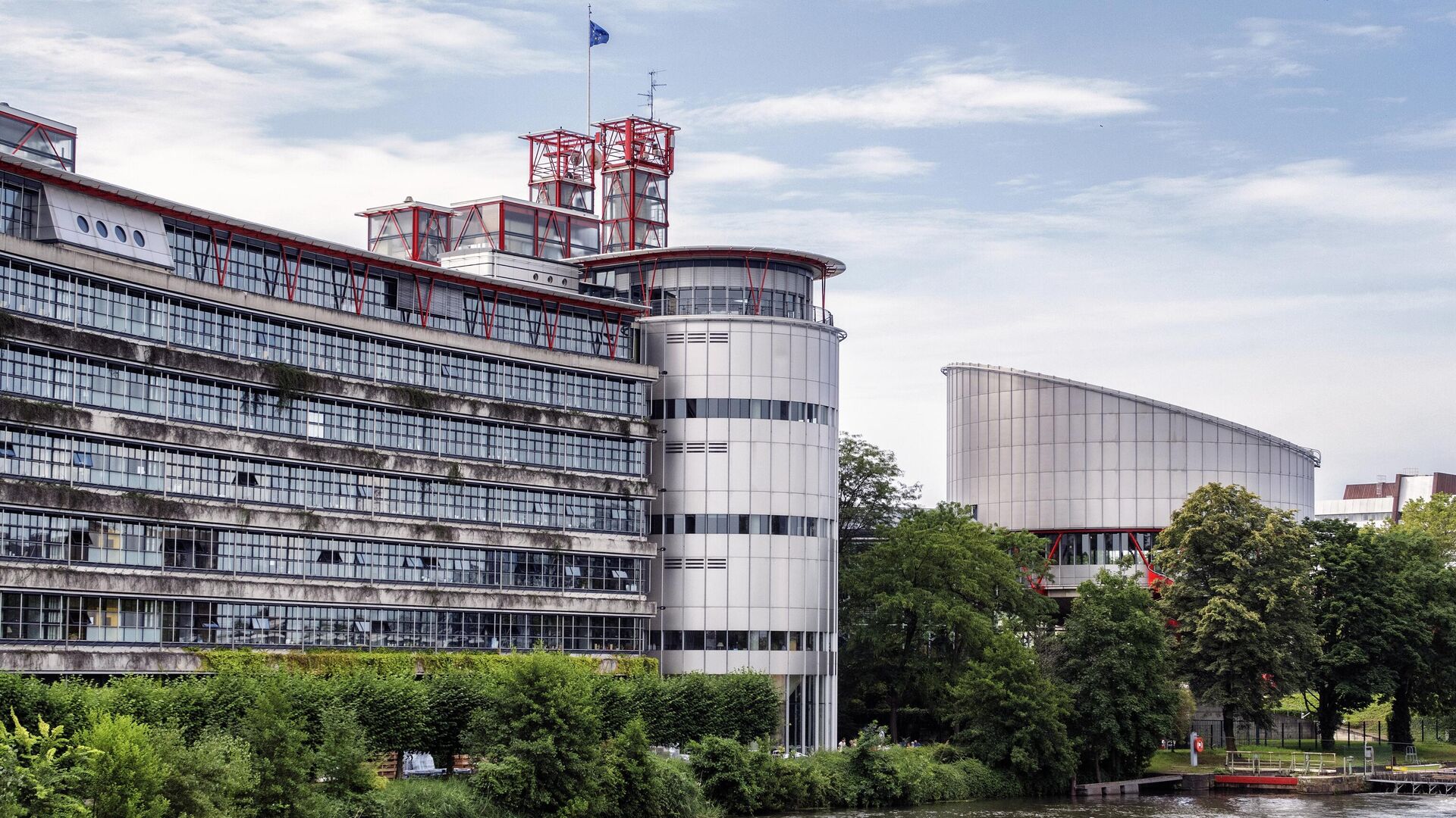 Здание Европейского суда по правам человека (ЕСПЧ) в Страсбурге - РИА Новости, 1920, 18.07.2023